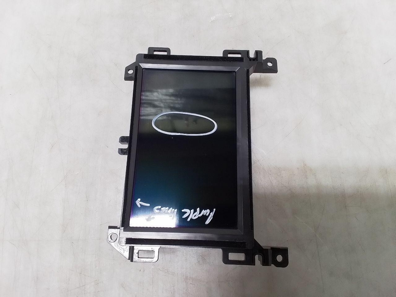 Jeep JL Wrangler OEM 7 in Touchscreen Radio w/oTrim Panel 68297546AF 2018 159147