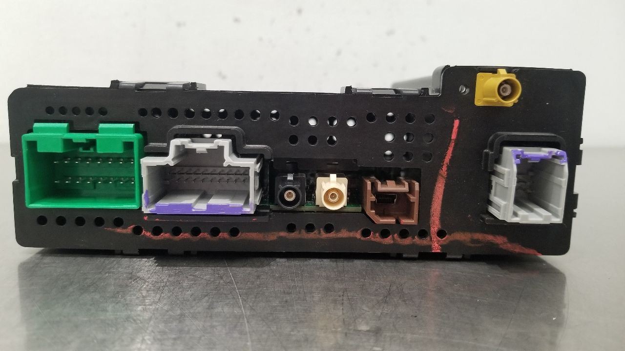 17 GMC SIERRA DENALI 1500 RADIO AUDIO RECEIVER 84222871