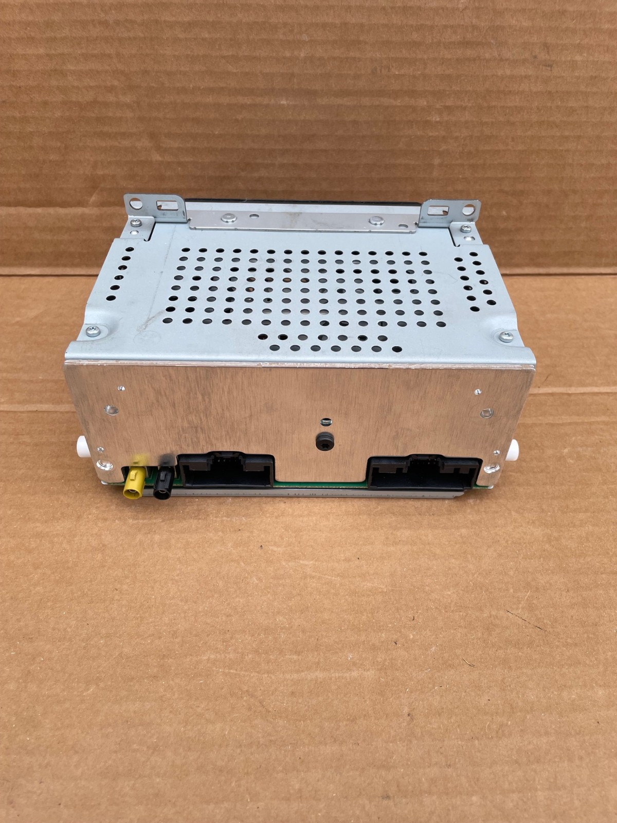 Ford Focus ST 2013 – 2017 Radio Control Unit-Am Fm Radio Mp3 Cd Player