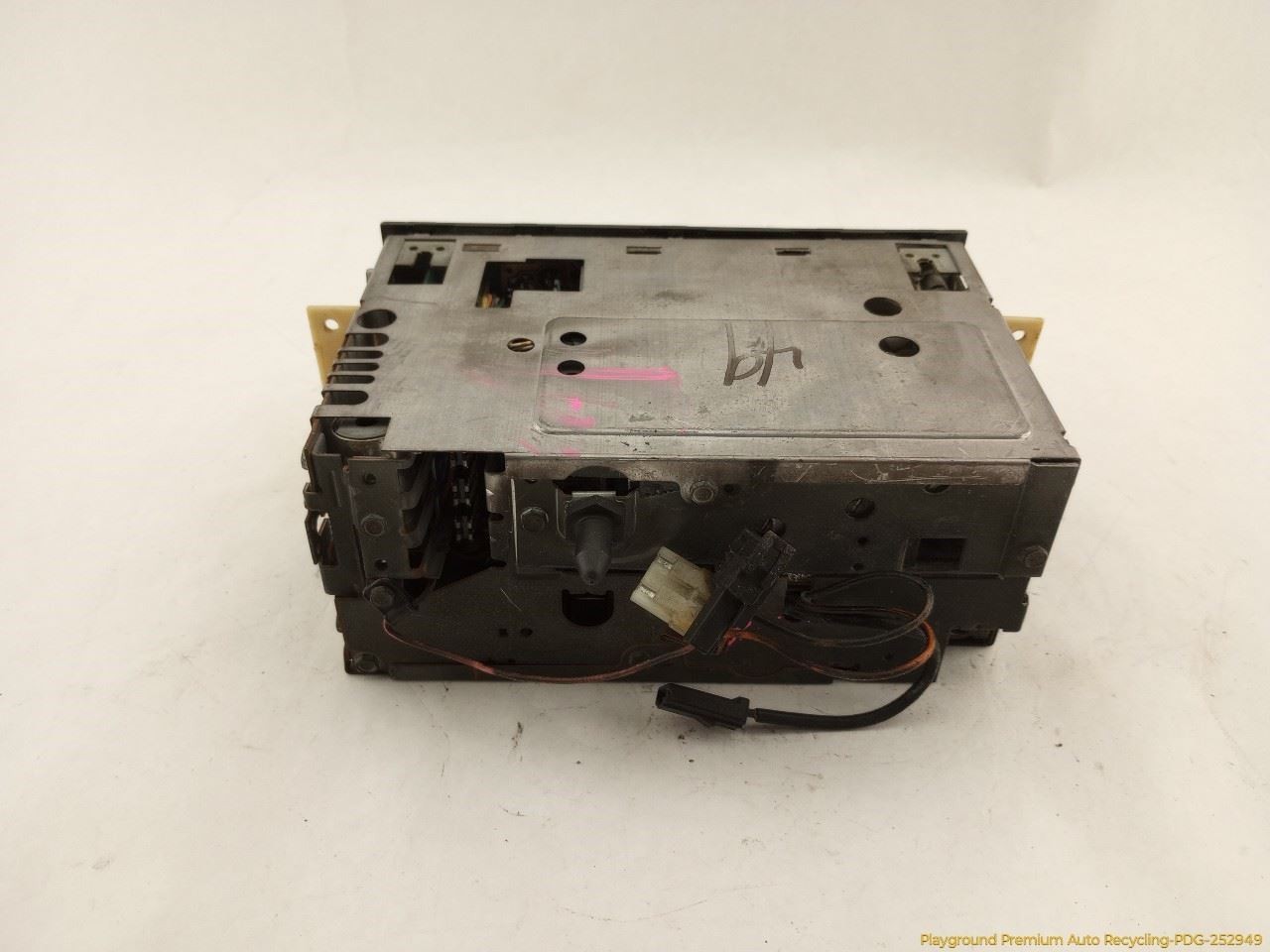 **AS IS** Corvette C4 COUPE Audio Equipment Radio Stereo Cassette Player 84-89