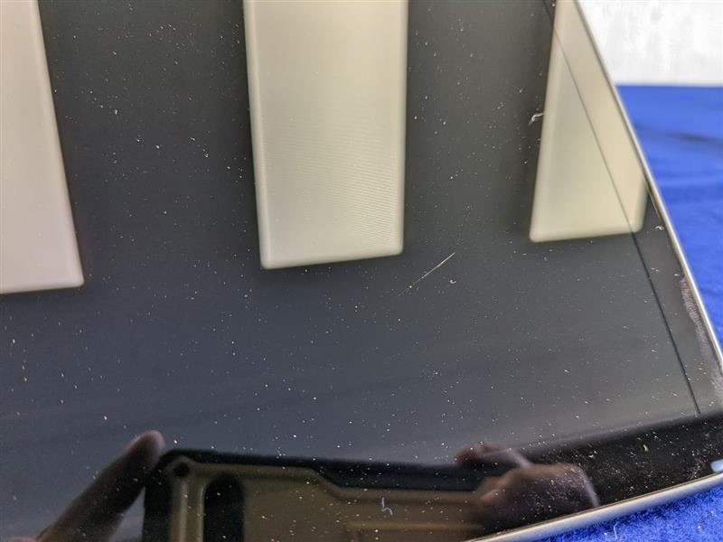 2017-2021 Tesla Model 3 Standard Plus TV Screen Info Receiver Scratches 1651