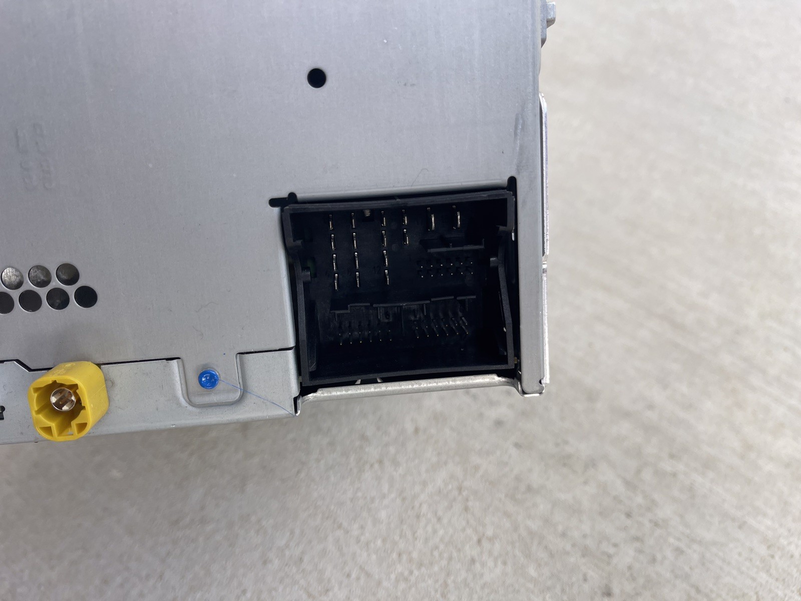 2020 2021 VOLKSWAGEN Passat Jetta Radio Receiver Display Screen OEM 5C0035200F