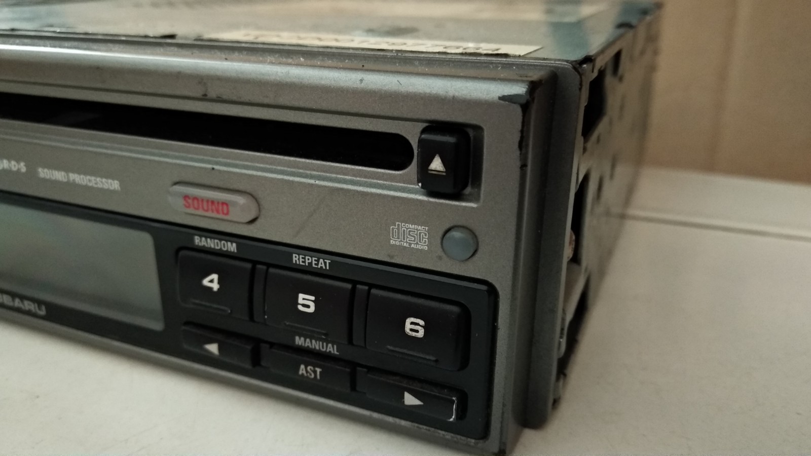 Subaru Impreza Legacy Forester VDO DC643/92F CD Car Stereo Radio with Bluetooth