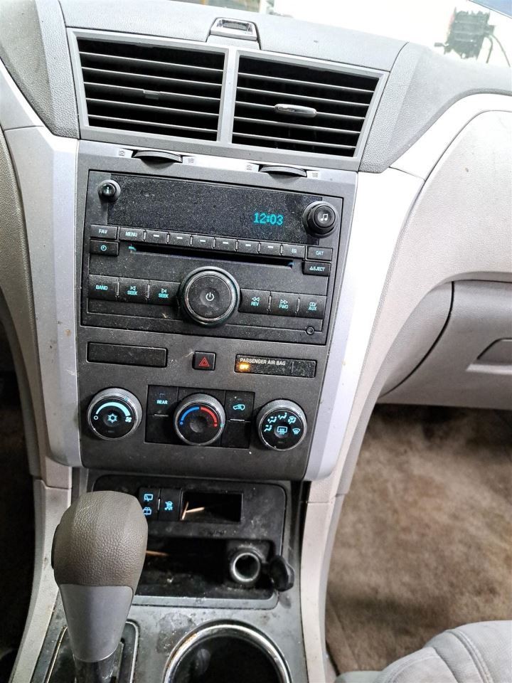 2010 Traverse Stereo Radio Radio/Receiver Sku#4314752