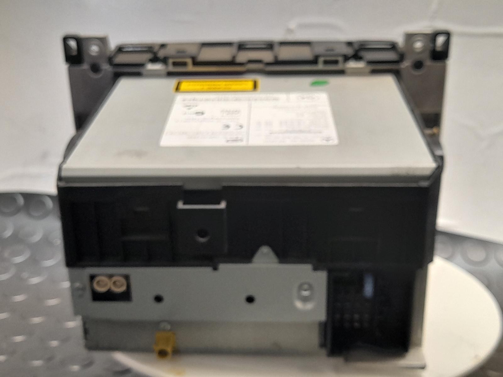MERCEDES SPRINTER Radio Stereo Head Unit 2006-2019 Unknown Van