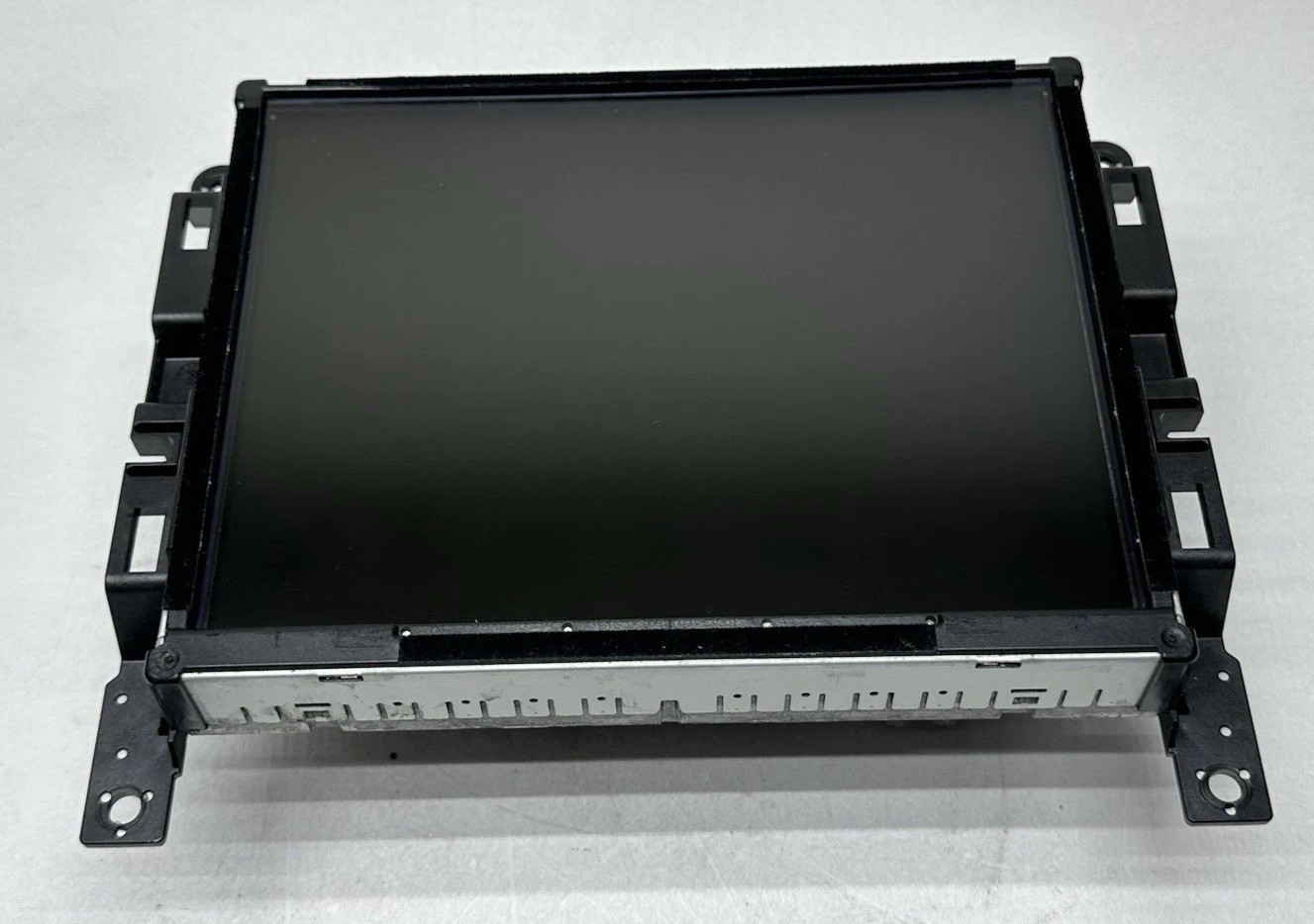 2015-2016 Chrysler 200 OEM 8.4″ VP4 Radio Navigation Screen 68190260AM + CODE