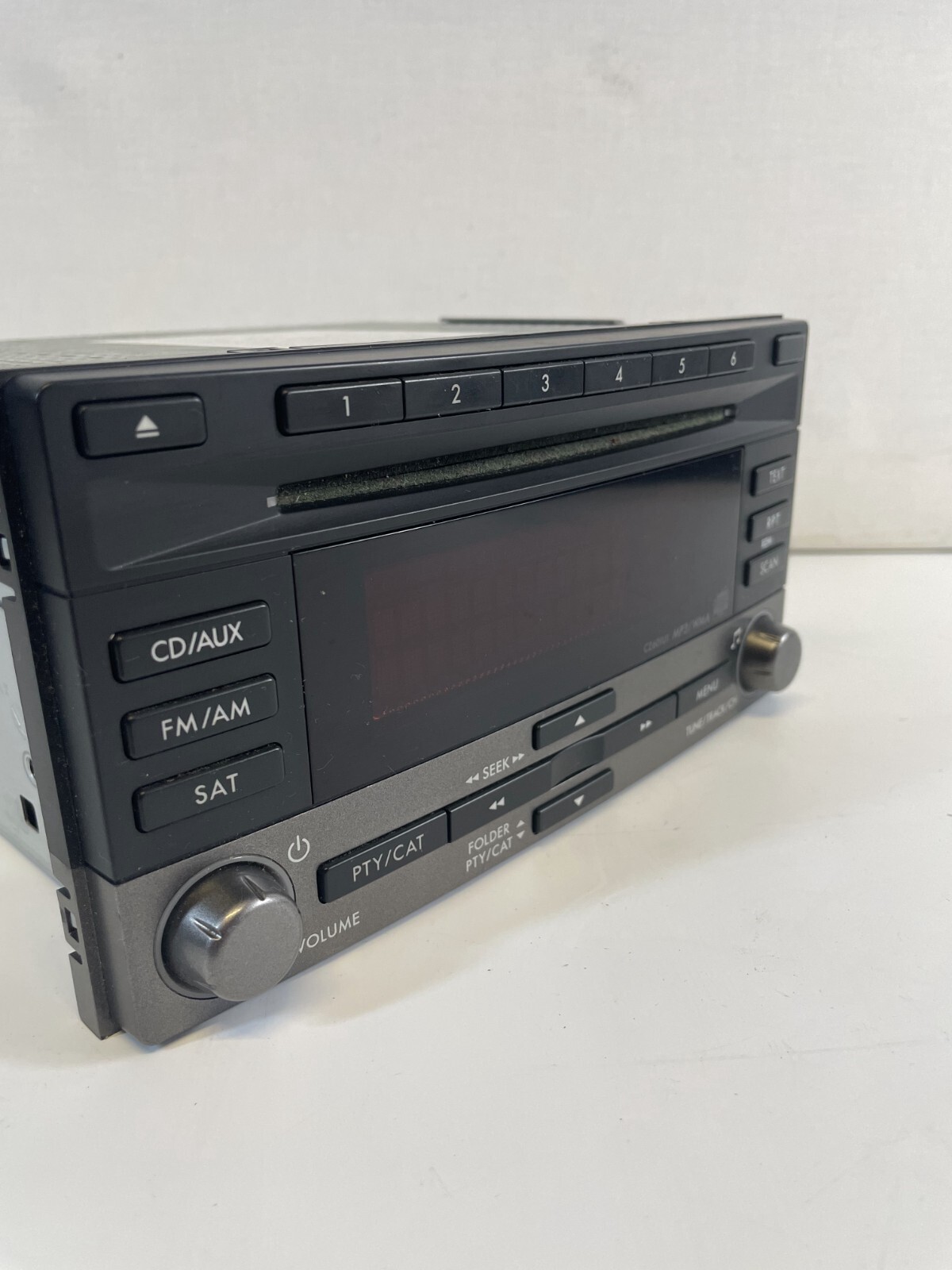 Subaru Clarion PF-2945A-B Stereo CD Player Digital Radio 86201FG601 Silver Black