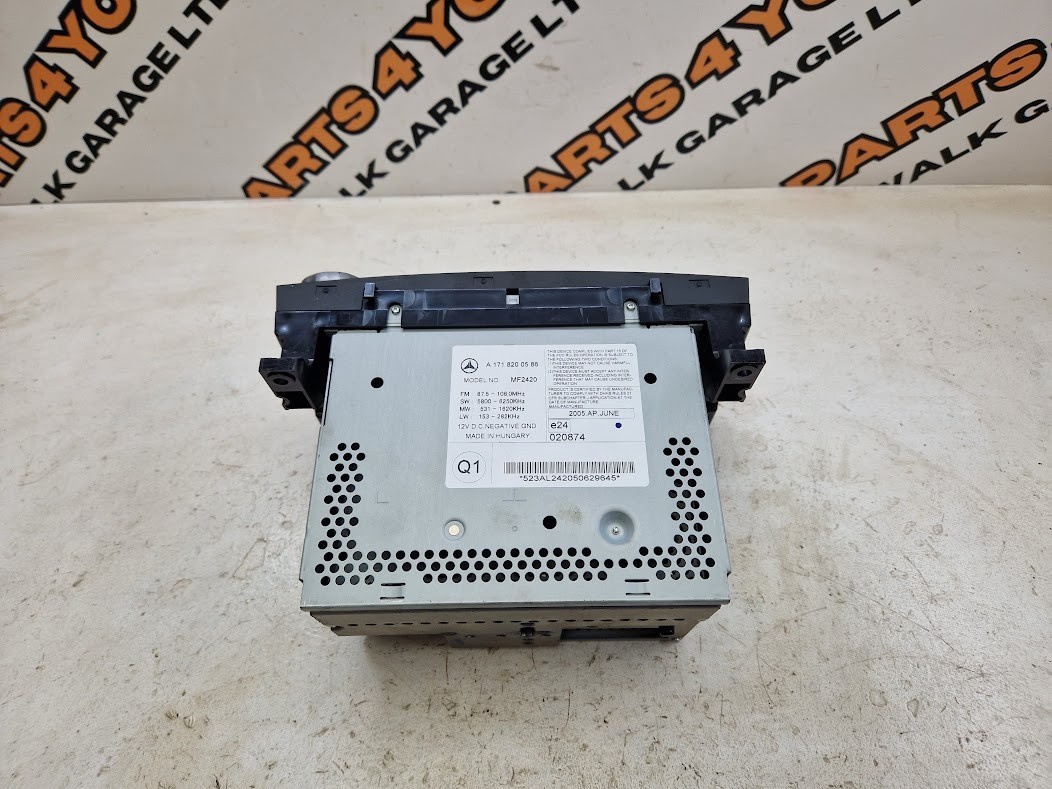 2005 MERCEDES SLK200 R171 1.8 PETROL STEREO RADIO PLAYER HEAD UNIT A1718200586