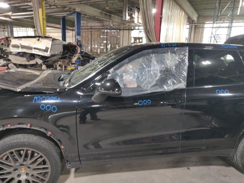Audio Equipment Radio Receiver Control Unit Fits 17-18 PORSCHE CAYENNE 526594