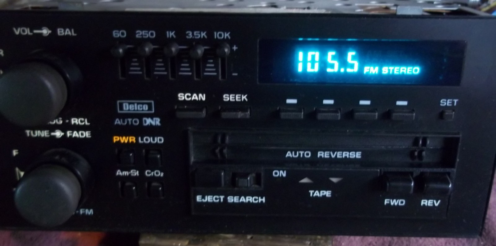 85 86 87 88 91 Chevrolet Camaro IROC Z28 Delco GM AM FM Cassette EQ Stereo Radio