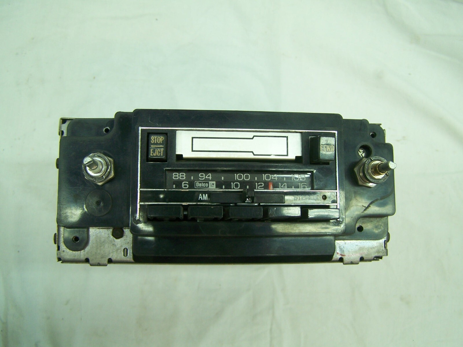 Corvette 1979-1980 AM FM Stereo Cassette Radio in Unknown Working Condition
