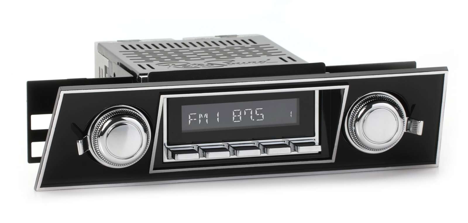 RetroRadio for 1967-68 Chevrolet Camaro BT, AUX, AM/FM LAC-M1-401-03P-73PC