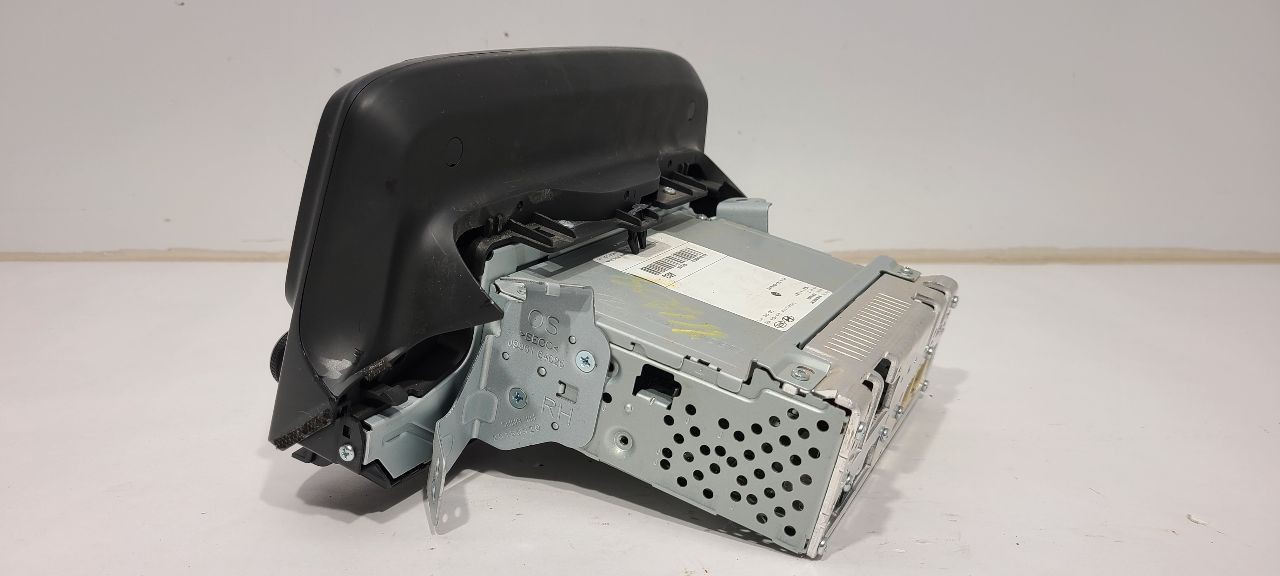 18-21 HYUNDAI KONA Audio Equipment Radio Receiver Assembly US Market 96160J9020T