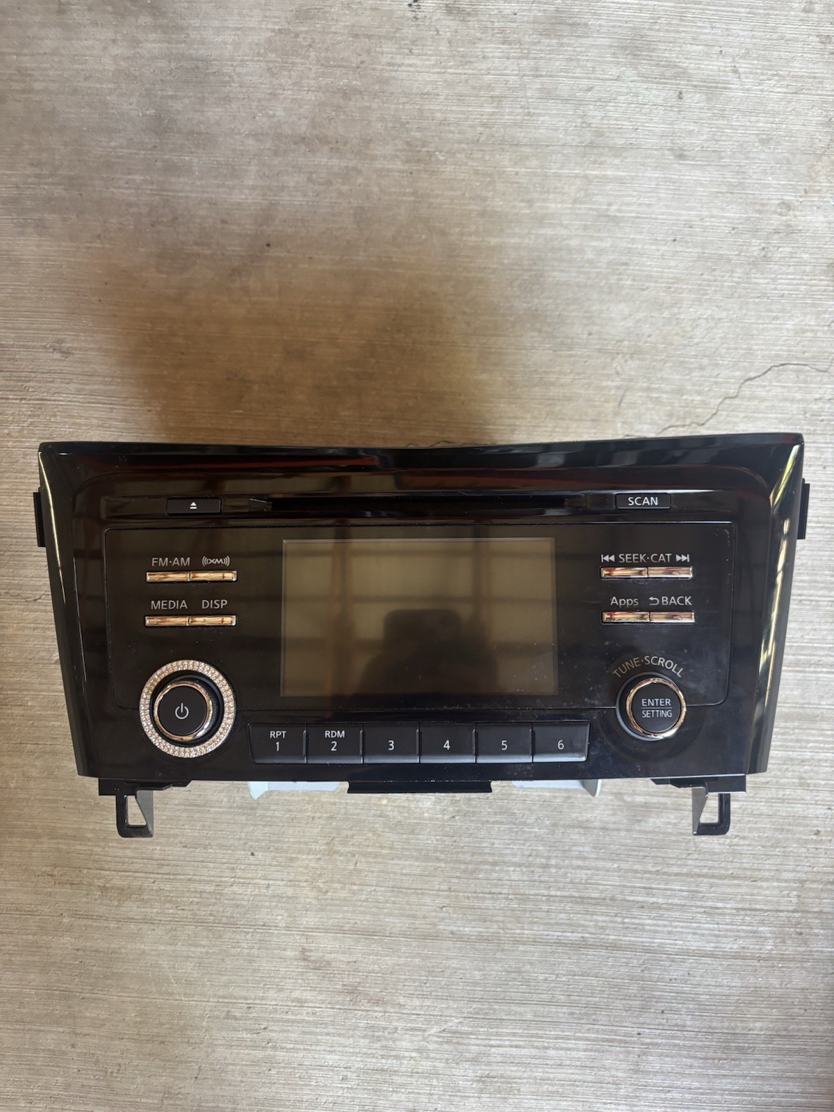 2015-2016 NISSAN ROGUE (NONE SPORT) AUDIO STEREO RADIO HEAD UNIT OEM 281859TB0A