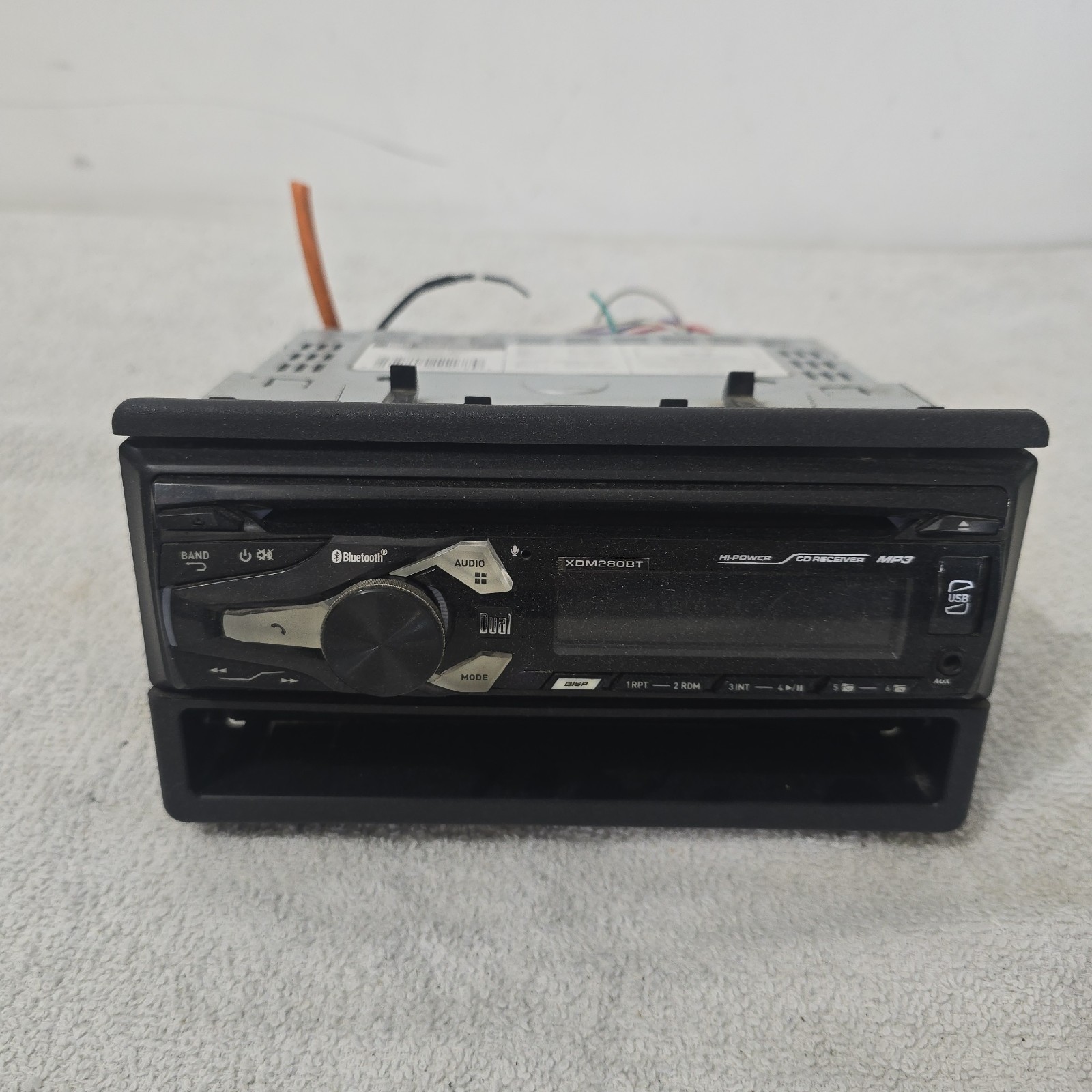 USED Dual XDM280BT Bluetooth CD MP3 Car Radio Stereo 1 DIN Black Detachable Face