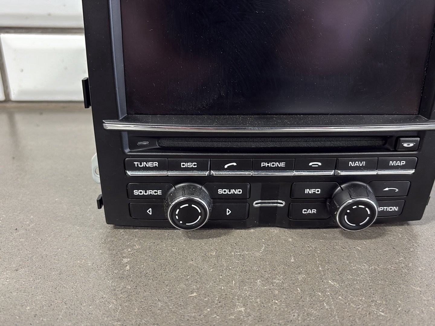 2011 Porsche Cayenne 958 Navigation CD Radio 95864297100 OEM