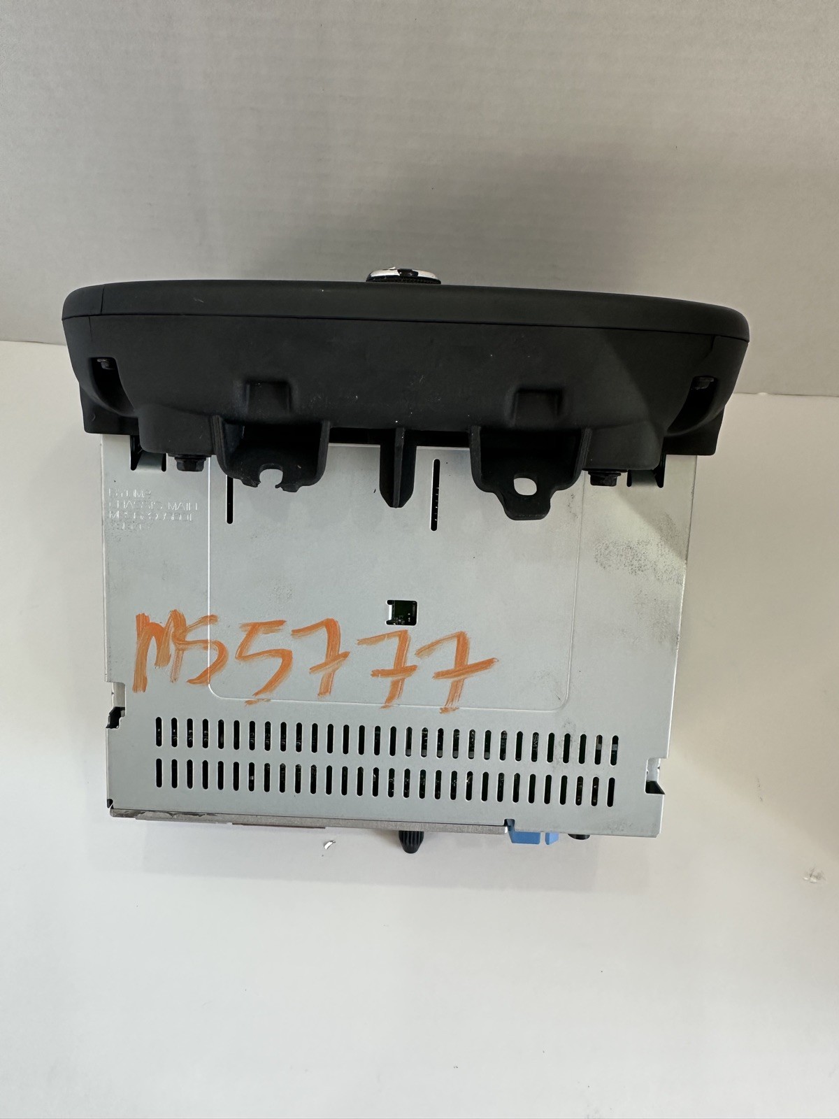 2019 CHEVY CRUZE RADIO DISPLAY SCREEN 7″ ASSY OEM