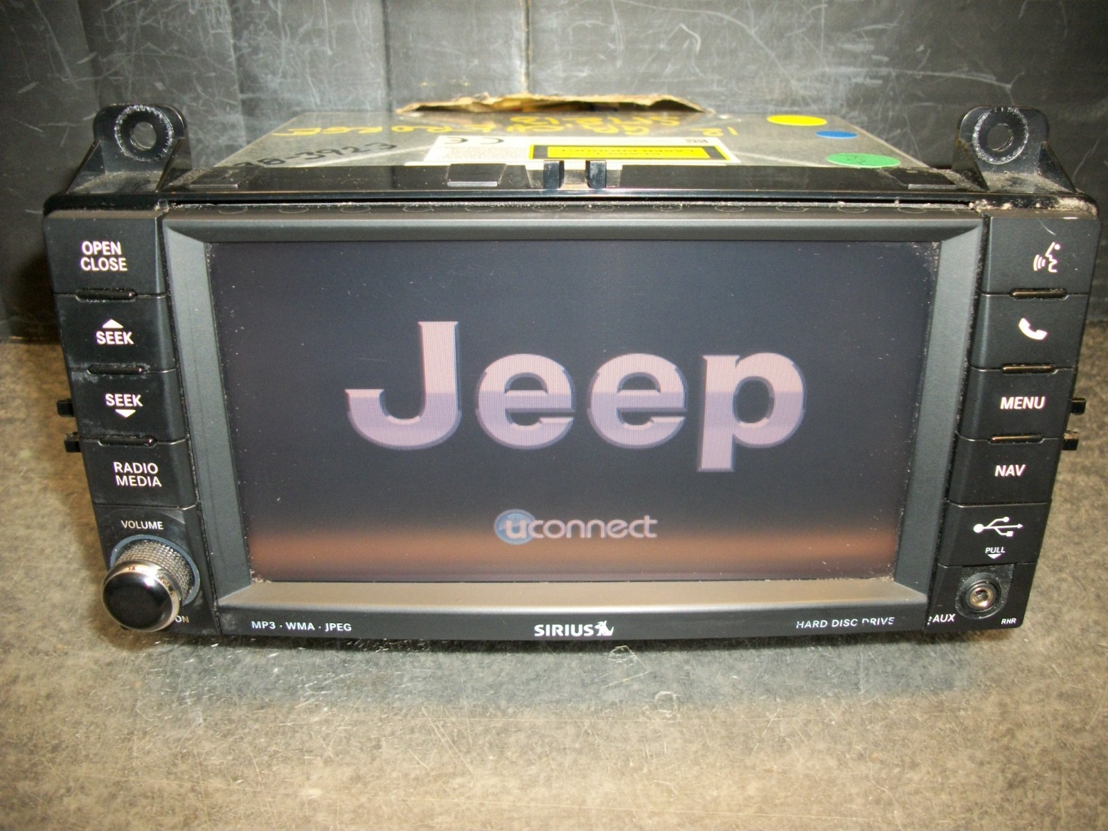 2012 12 JEEP GRAND CHEROKEE RADIO TOUCH SCREEN SAT UCONNECT USB RHR 68089010AE