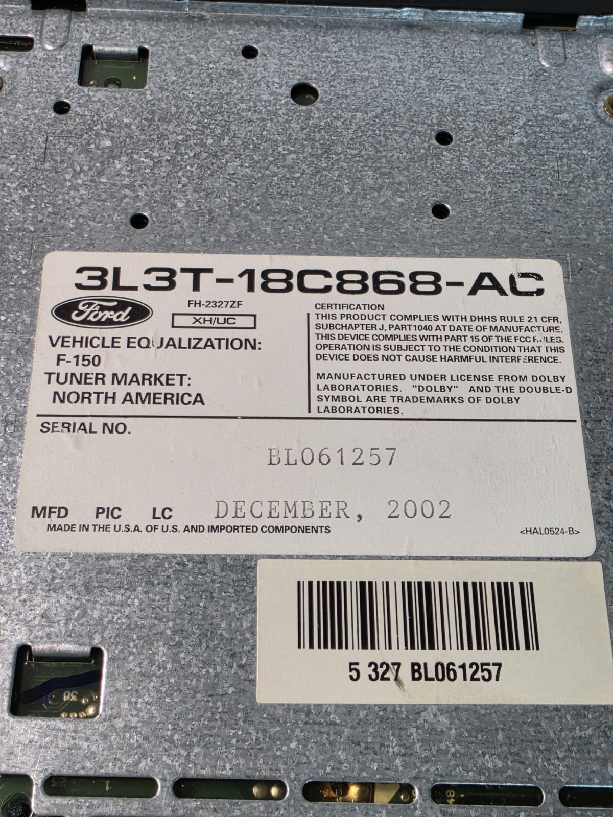 Ford OEM 3L3T-18C868-AC Ford Dual Media AM/FM radio, CD player, Cassette Player