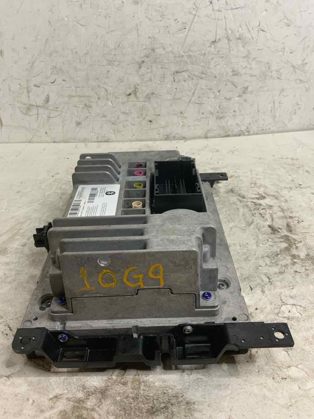 2015 Chrysler 200C Audio & Visual Equip Radio 68190260AF 8.4″ Display Navigatio