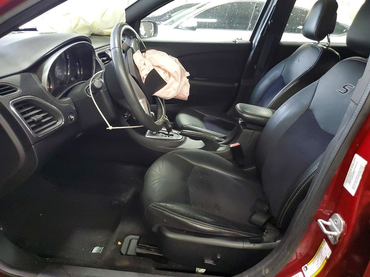 Player Receiver Radio Receiver Am-fm-cd-dvd-hdd Fits 12-14 CHALLENGER 1007231