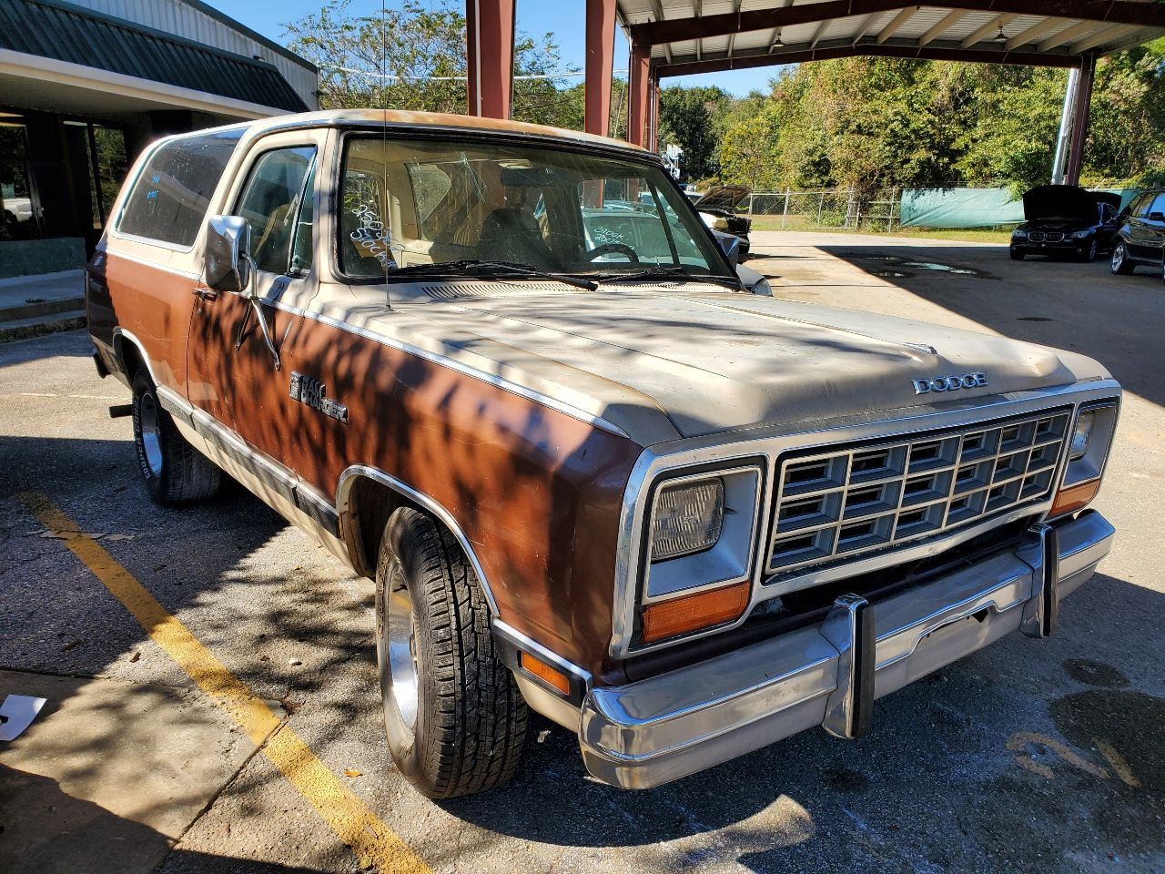 1984 1985 Dodge Ram Charger OEM Radio For Parts Not Working