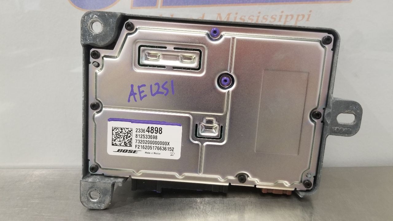 17 GMC SIERRA DENALI 1500 RADIO AUDIO AMPLIFIER 23364898
