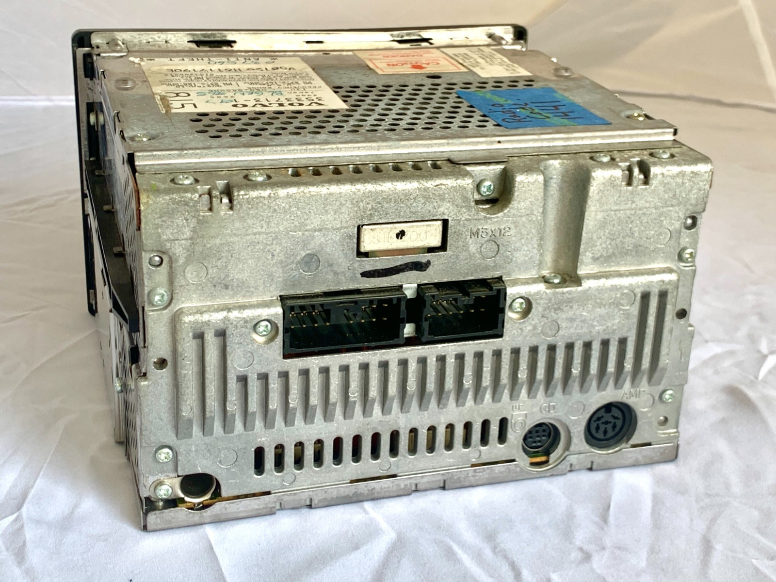 Volvo SC-815 Premium car radio stereo Volvo 960, 850, v70, s70 SC-815 3533713-1