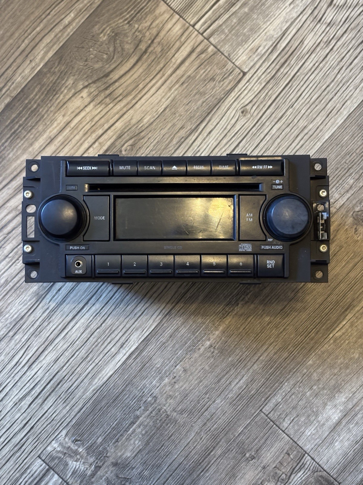 2004-10 Dodge Chrysler Jeep Radio CD Player Receiver AUX P05064173AK
