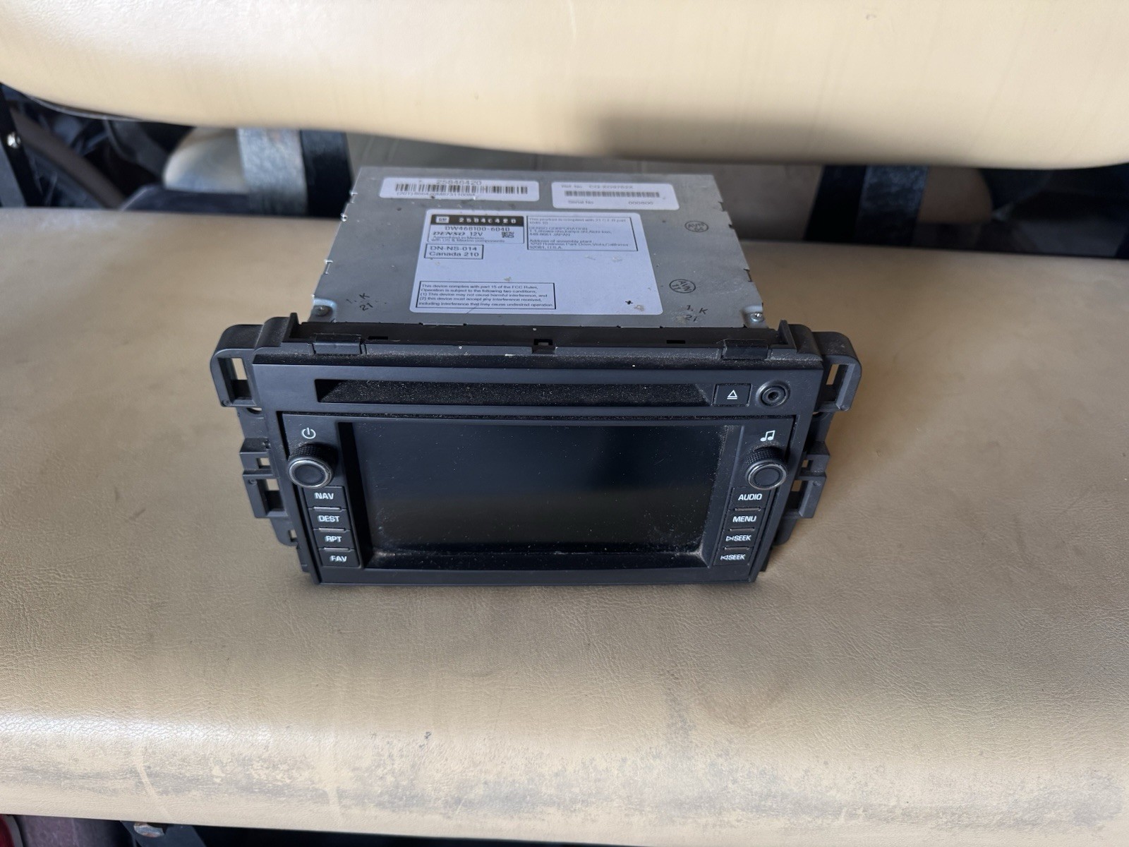 Radio Control Unit factory radio Nav for Chevy GMC Silverado Sierra suburban