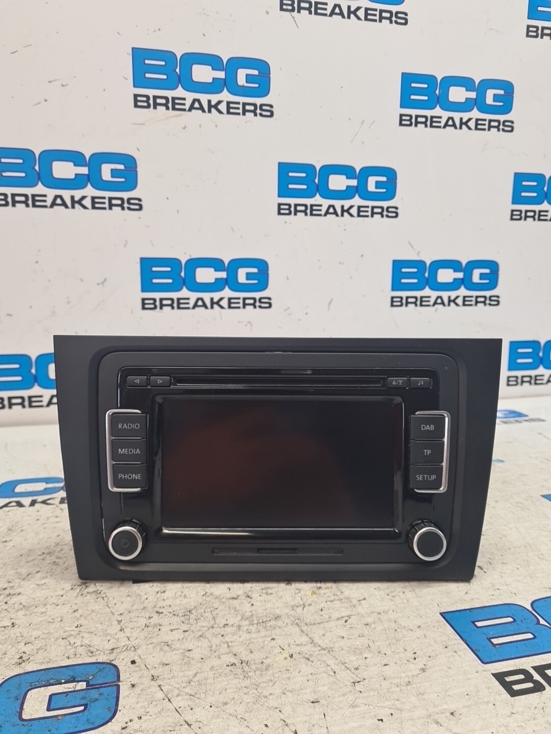 2011 Volkswagen Golf 1.6 Tdi CD Radio Stereo Head Unit 3c8035195g