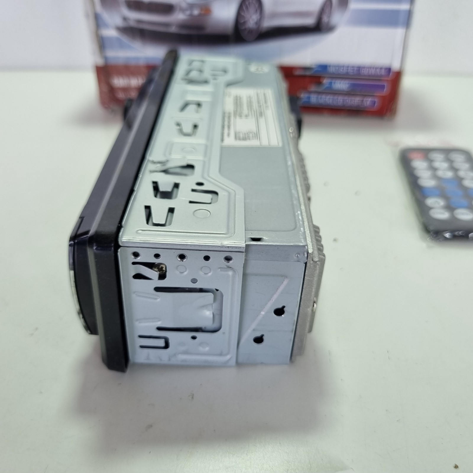 Car MP3 Player with Bluetooth Receiver and Navigation Call Feature + FREE POST