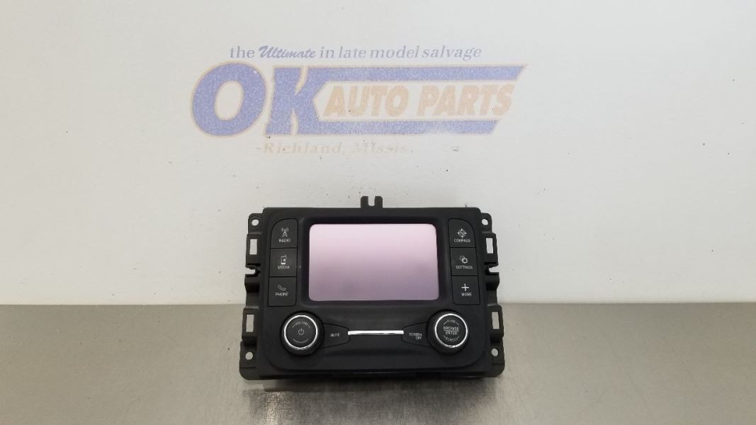 21 DODGE RAM 1500 CLASSIC RADIO AUDIO RECEIVER HEAD UNIT WITH DISPLAY 68490431AB