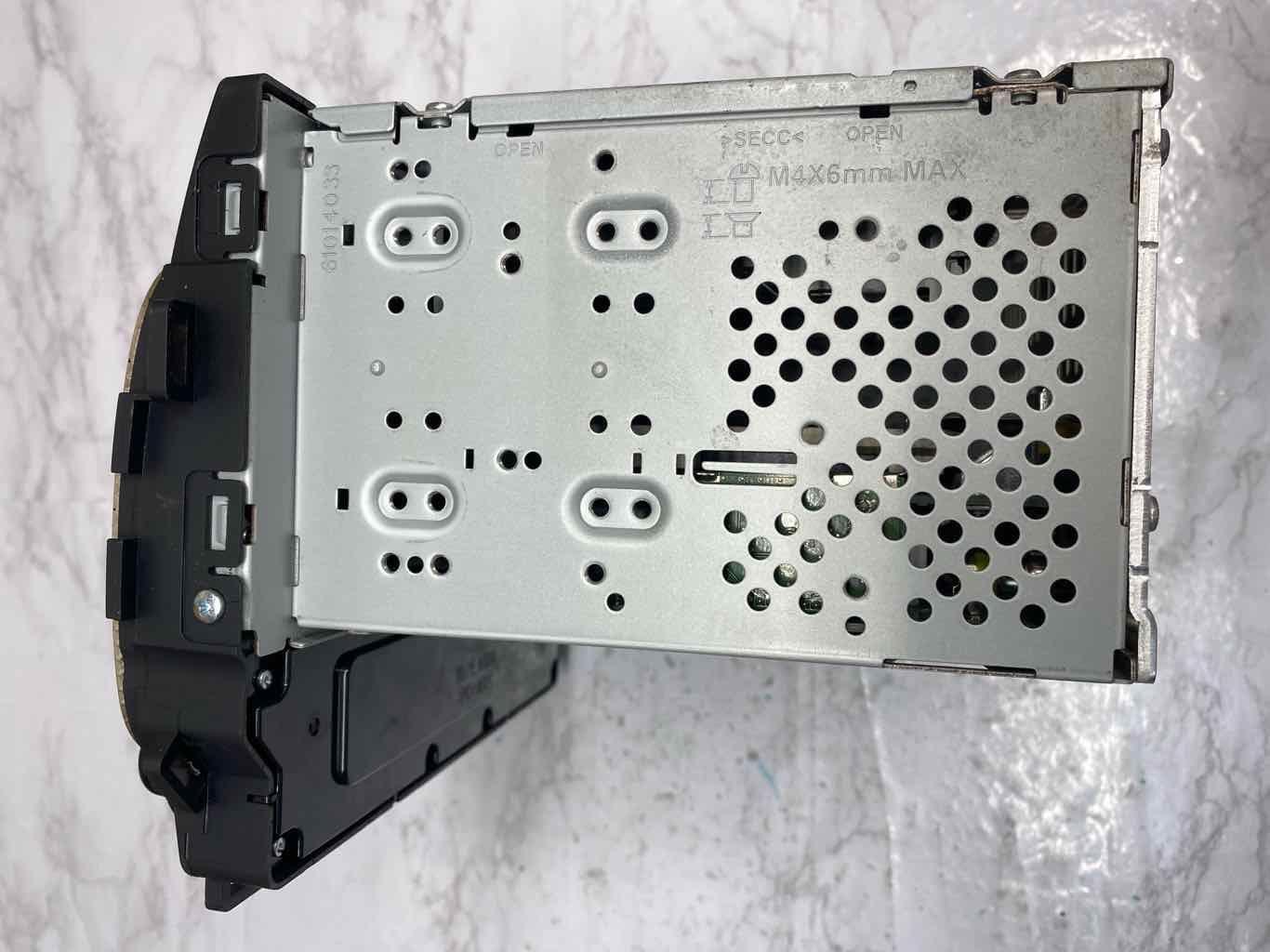 Kia Forte radio am fm 17 18 display receiver w/o navigation sed OEM 96170B0110WK