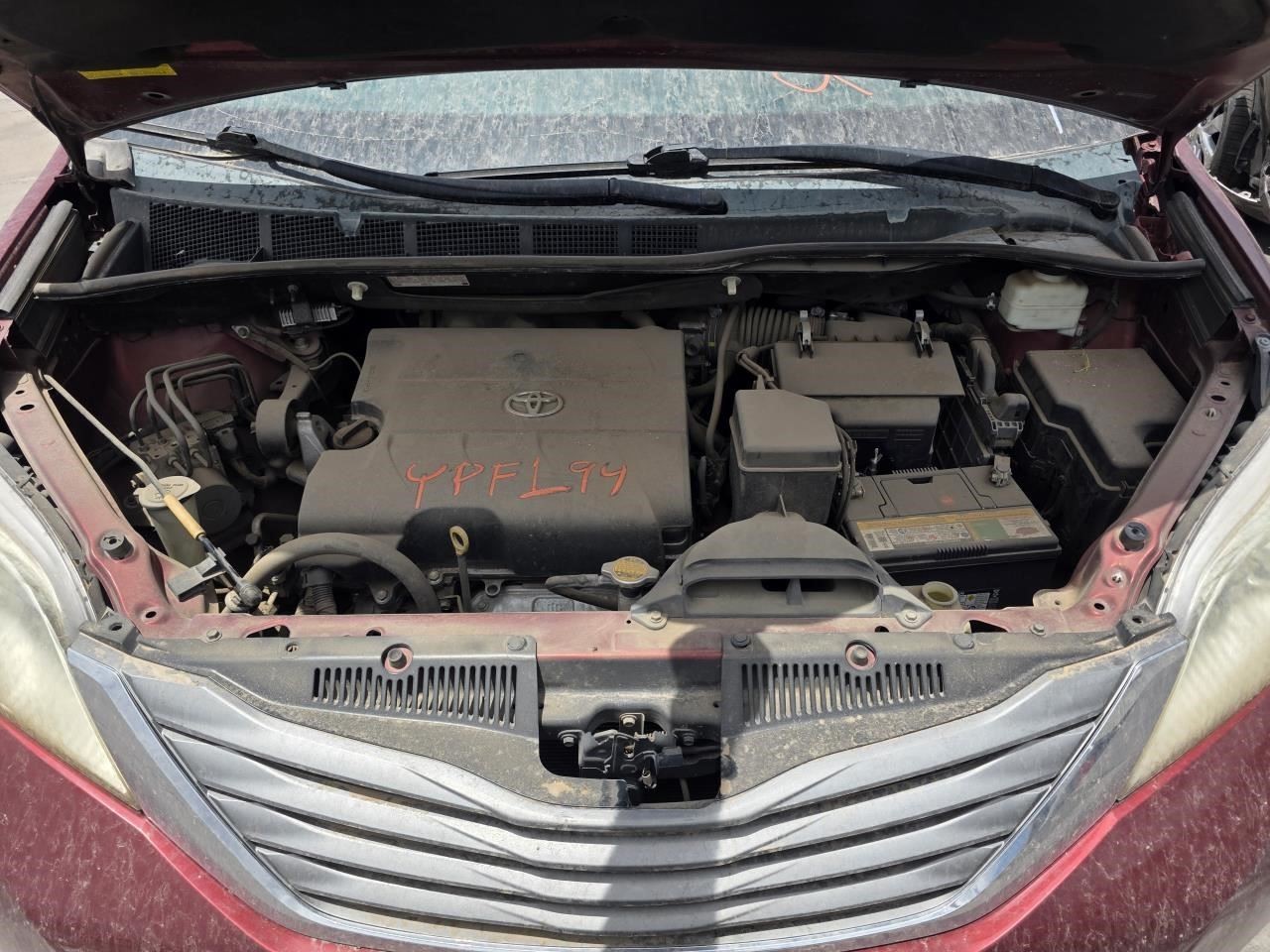 Audio Equipment Radio Display And Receiver ID E7027 Fits 11-14 SIENNA 33176776