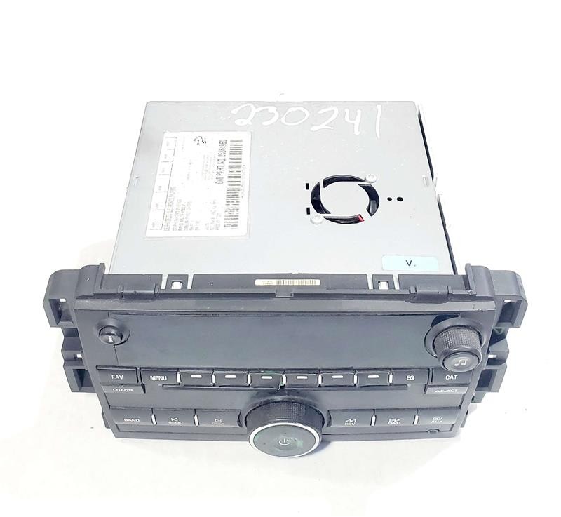 Radio US9 With Broken Tab 25864960 OEM 07 08 09 Chevrolet Suburban 1500