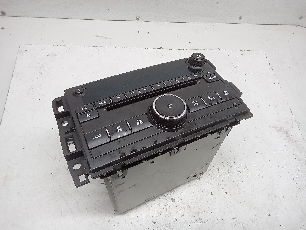 Audio Equipment Radio AM-FM-CD-MP3-USB Fits 11-21 EXPRESS 2500 VAN 4020508