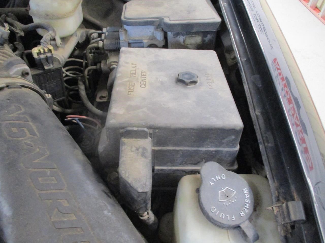 Audio Equipment Radio UN0 Opt UQ3 Fits 98-02 BLAZER S10/JIMMY S15 1943829
