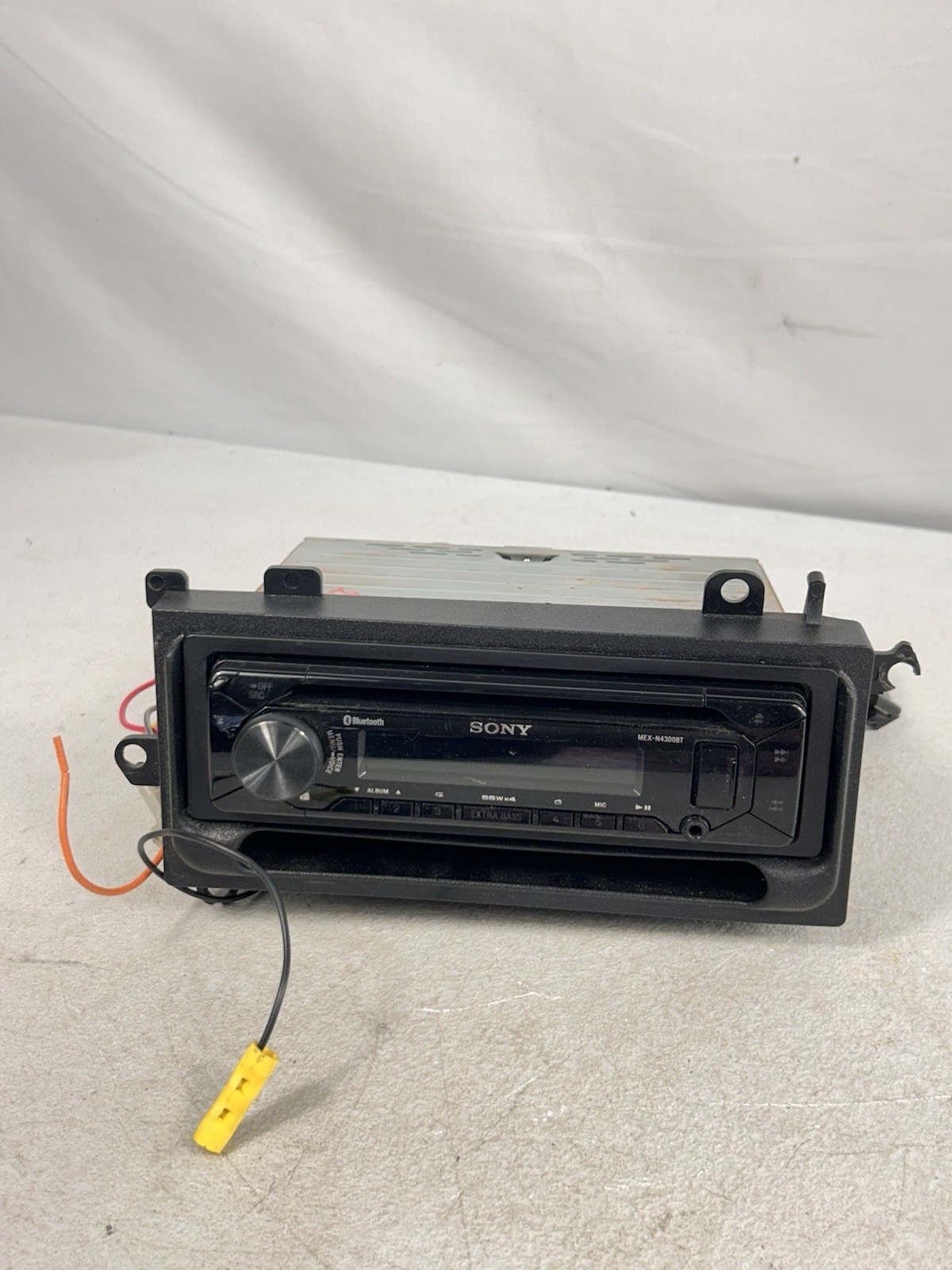 SONY MEX-N4300BT Car Radio with CD Bluetooth USB AUX